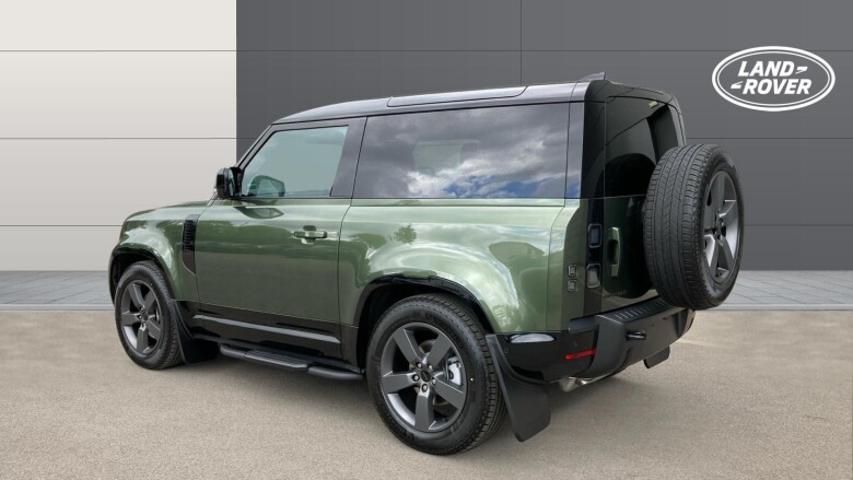 Land Rover Defender 3.0 D250 X-Dynamic SE 90 3dr Auto Diesel Estate